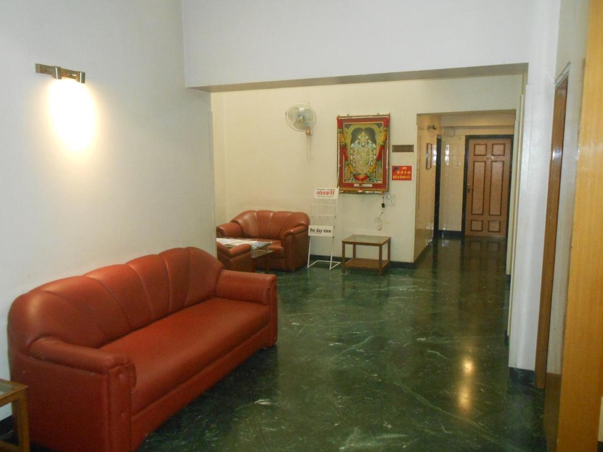 Hotel Pooja International Nashik Zewnętrze zdjęcie