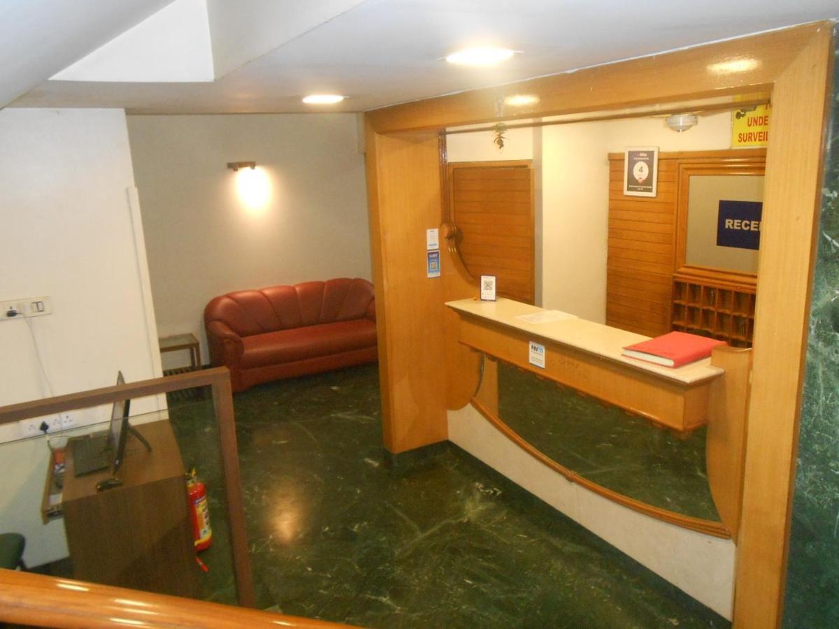 Hotel Pooja International Nashik Zewnętrze zdjęcie