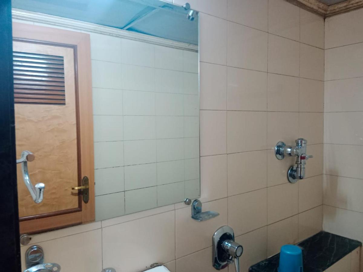 Hotel Pooja International Nashik Zewnętrze zdjęcie