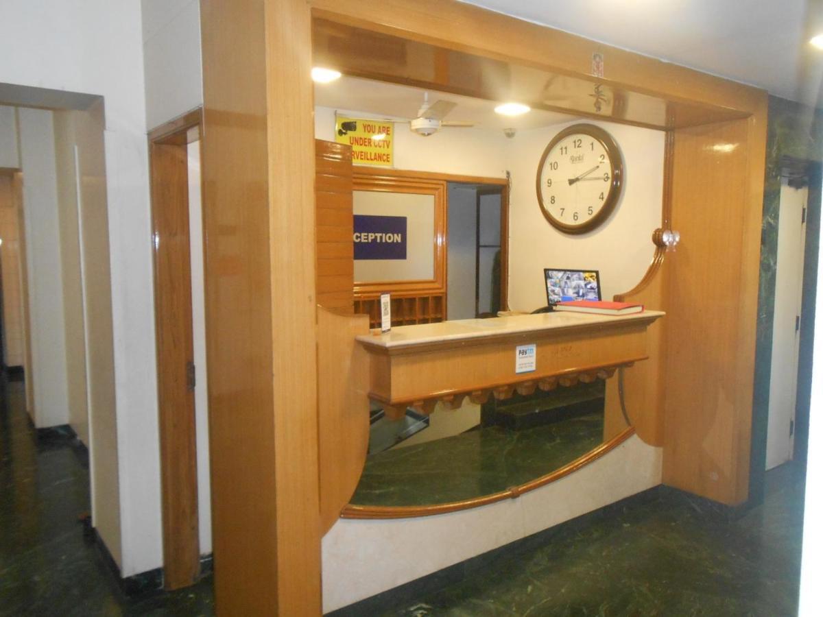 Hotel Pooja International Nashik Zewnętrze zdjęcie